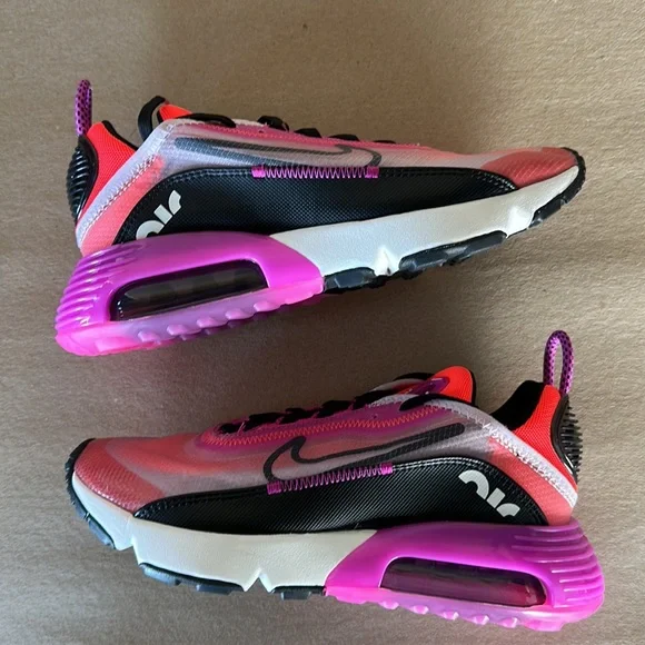 Nike Womens Air Max 2090 Iced Lilac 2020 Pink Purple Running Shoe - Picture 4 of 8